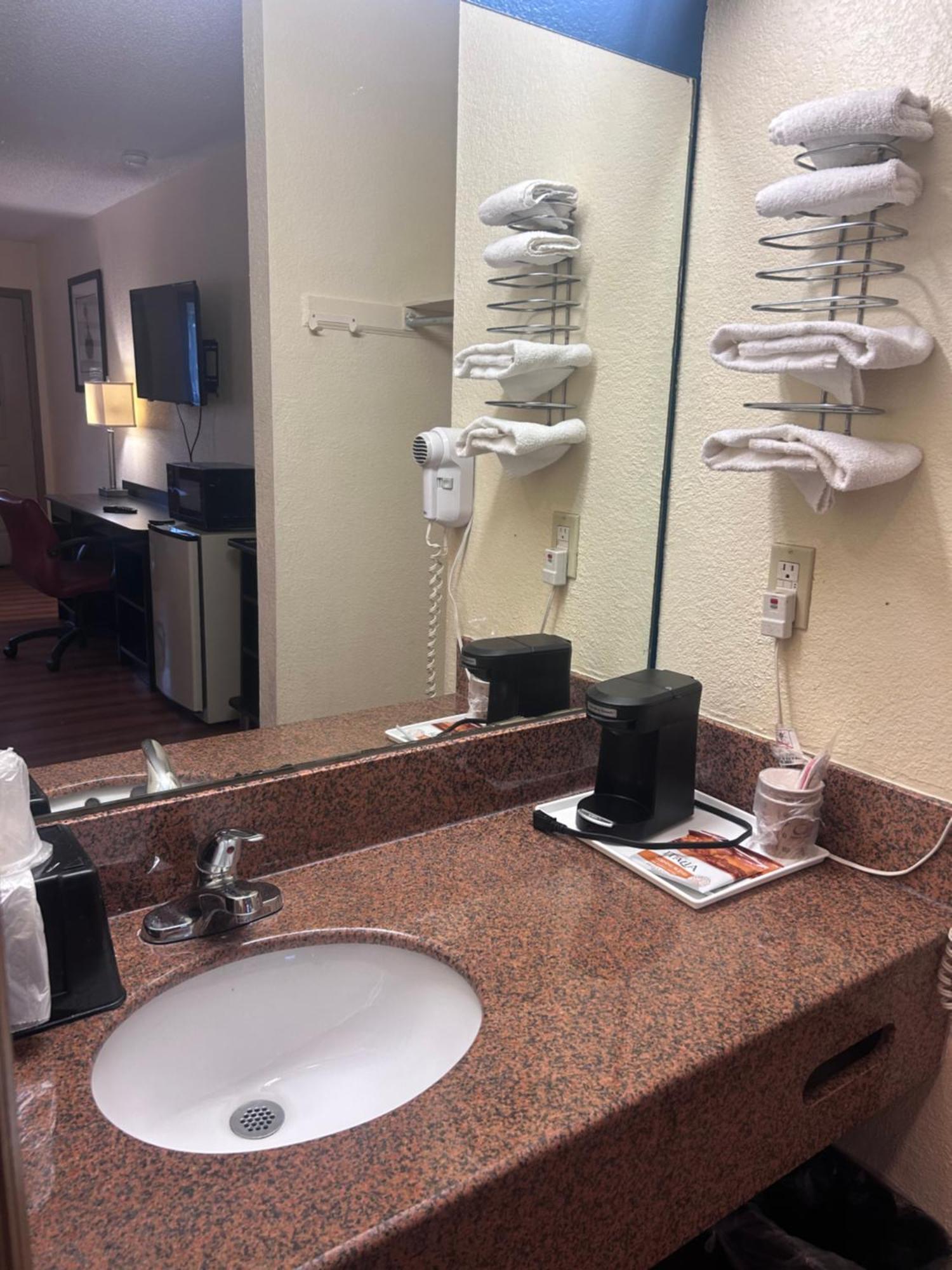 Americas Best Value Inn Дейтон Екстер'єр фото